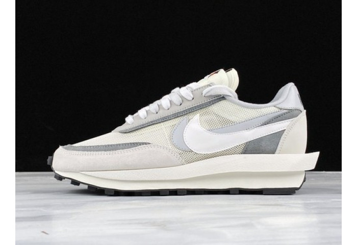 nike ld waffle sacai summit white bv0073-100