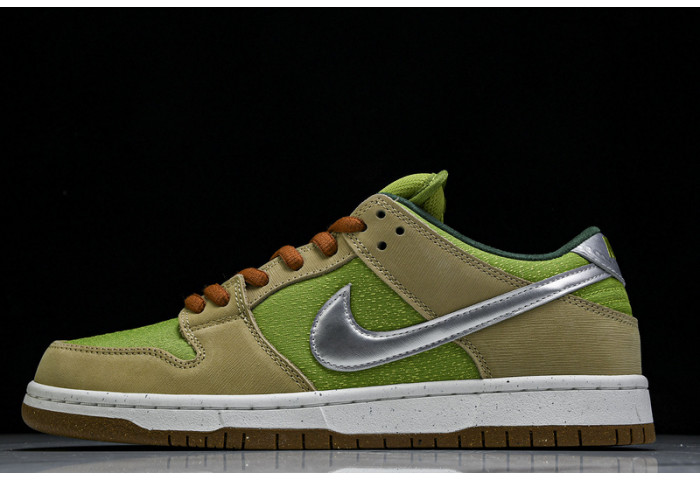 nike sb dunk low “escargot”  fq7585-200