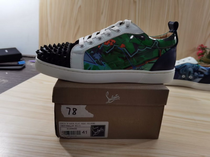 deal sneakers   dss-050