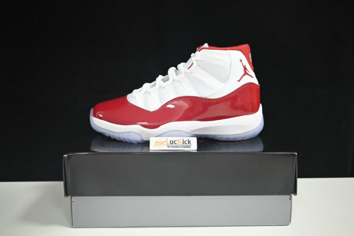 air jordan 11 "cherry" ct8012-116