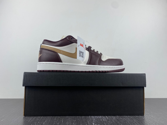 air jordan 1 low  dc0774-051