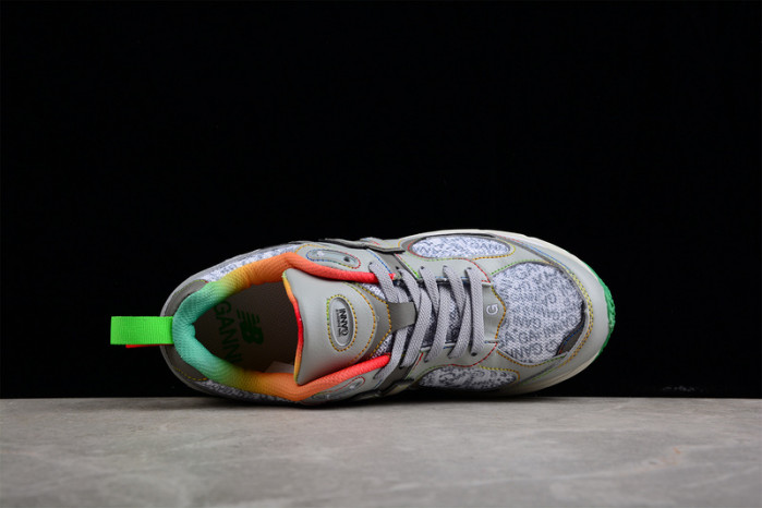 new balance "protection pack"    ml2002rgd