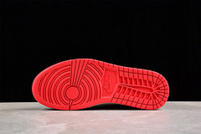 air jordan 1 retro high og   555088-112