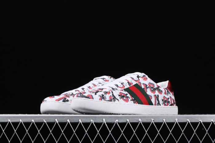 gc ace embroidered low-top dog