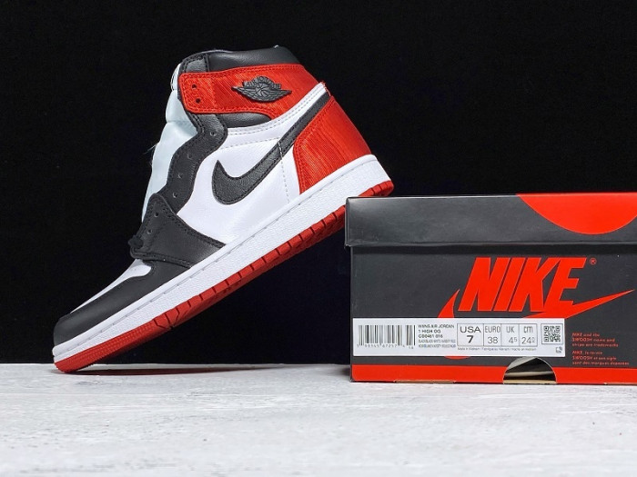 jordan 1 retro high satin black toe (w) cd0461-016