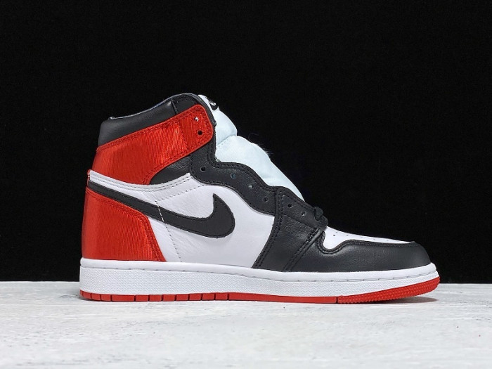 jordan 1 retro high satin black toe (w) cd0461-016