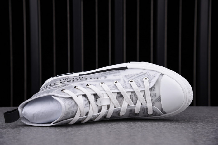DR B23 HIGH-TOP SNEAKERS 0108
