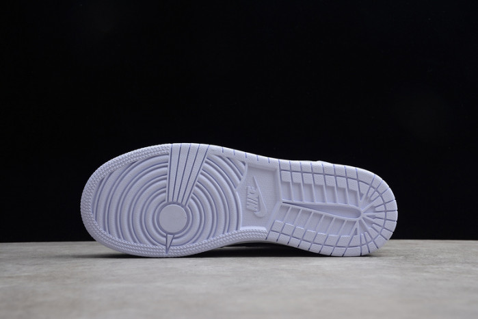 jordan 1 low oxygen purple (gs) 554723-505