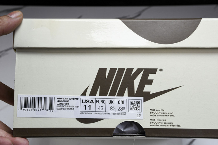 travis scott x air jordan aj 1 low“canary” dz4137-700