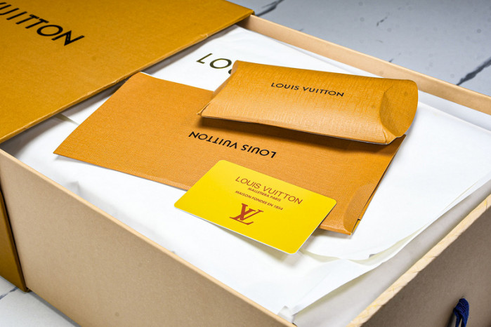 LVT SNEAKERS LVSRS-0050