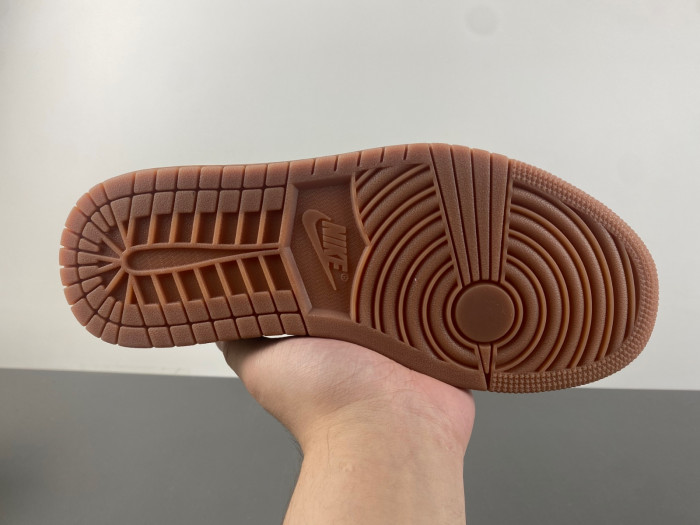 Travis Scott x Air Jordan 1 Low OG CQ4277-112