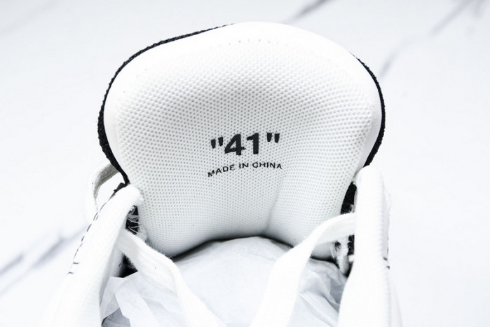 OFF-WHITE OTHERS OFO-083