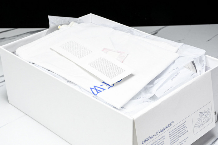 OFF-WHITE OTHERS OFO-083