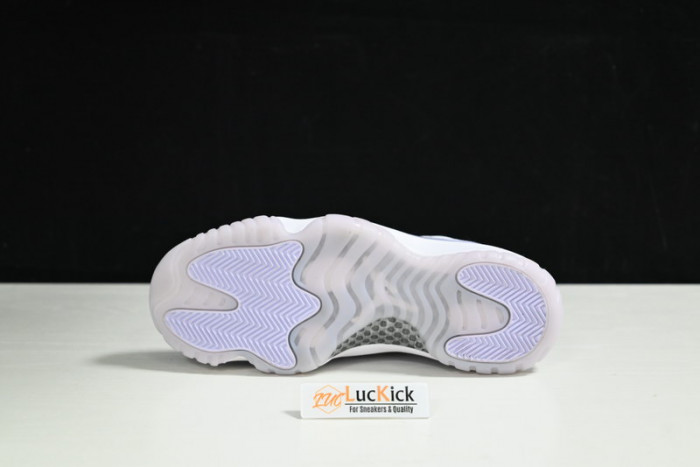 air jordan 11 retro low " pure violet "   ah7860-101