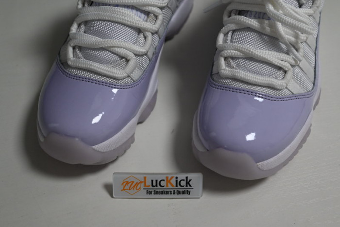 air jordan 11 retro low " pure violet "   ah7860-101