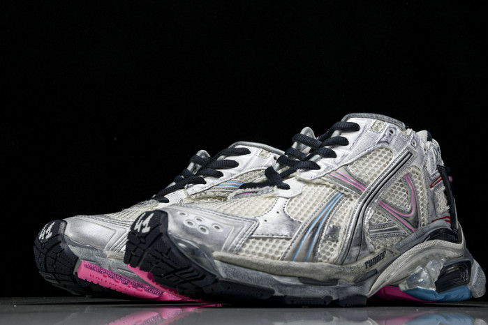 Ba*len*cia*ga track runner  btt-191