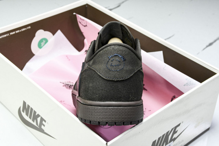 TRAVIS SCOTT X AIR JORDAN 1 LOW OG Velvet Brown DM7866-202