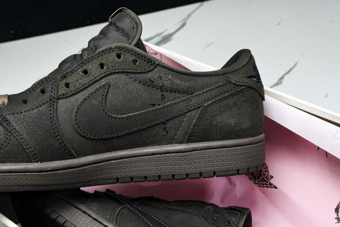 TRAVIS SCOTT X AIR JORDAN 1 LOW OG Velvet Brown DM7866-202