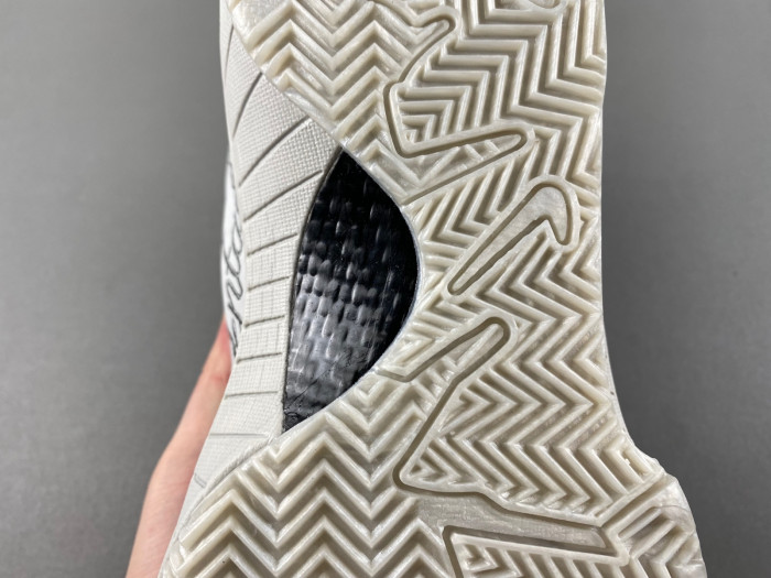 nike kobe fq3544-005