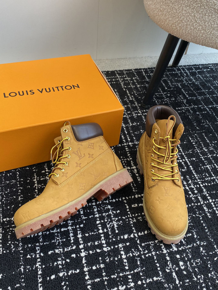 L**V**T* BOOTS LVTBS-006