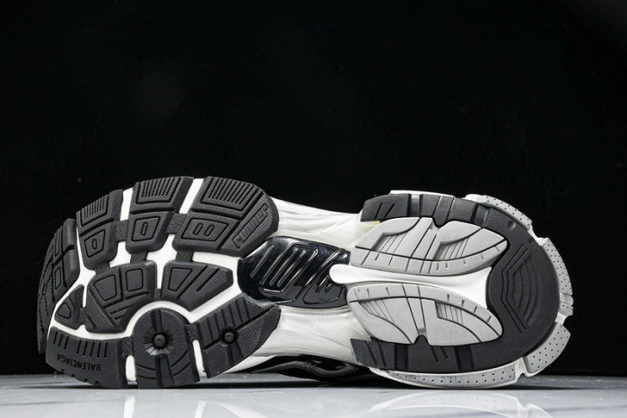Balenciaga Runner BTT-209