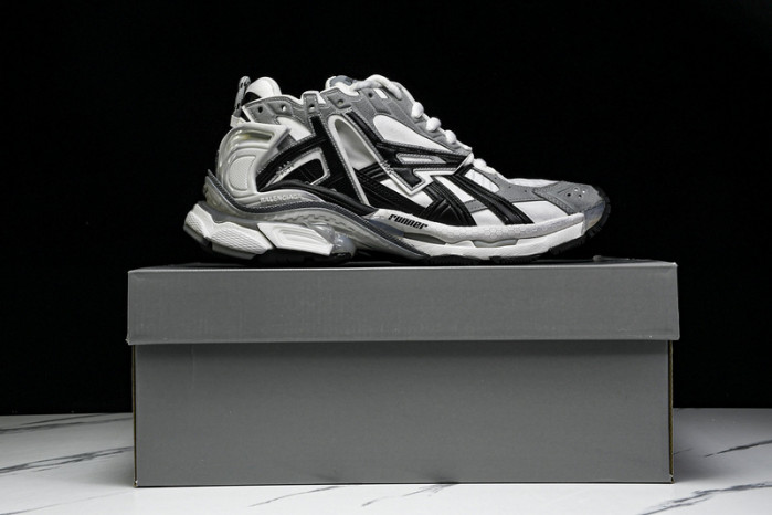 Balenciaga Runner BTT-209