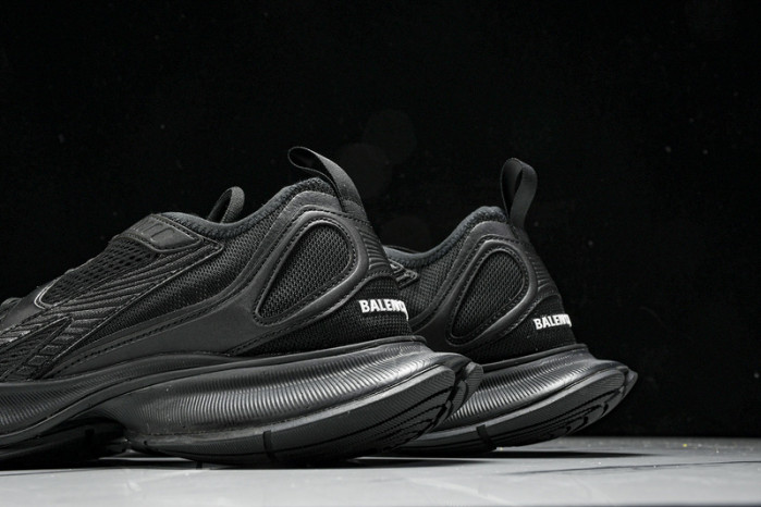 B*AL*ENCIAGA CIRCUIT BC-002