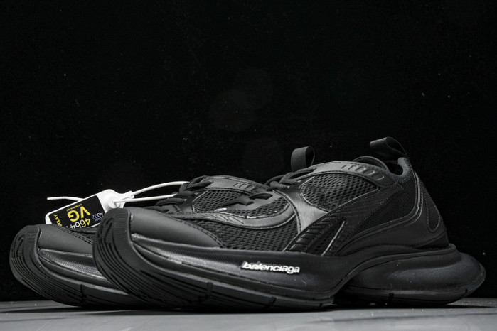 B*AL*ENCIAGA CIRCUIT BC-002