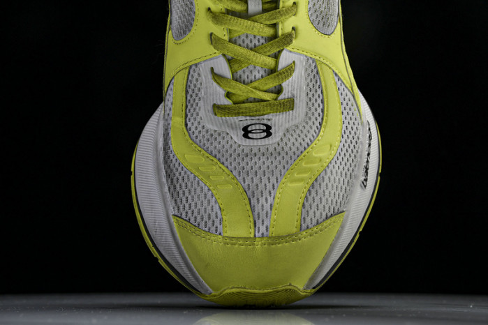 B*AL*ENCIAGA CIRCUIT BC-008