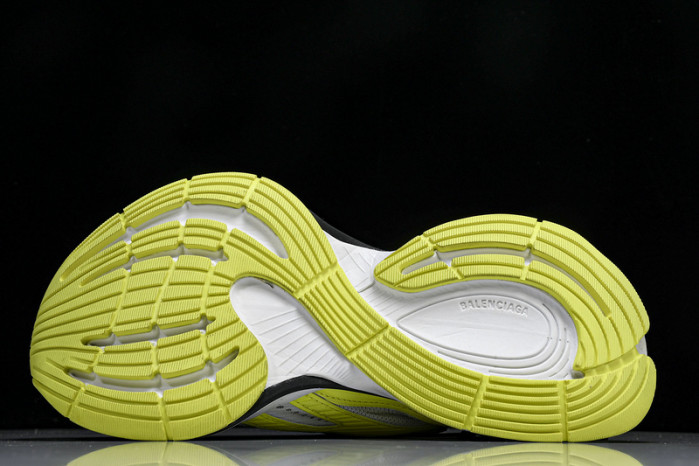 B*AL*ENCIAGA CIRCUIT BC-008