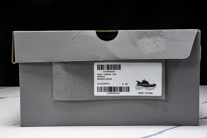 B*al*enciaga Monday Sneaker WMNSS1000