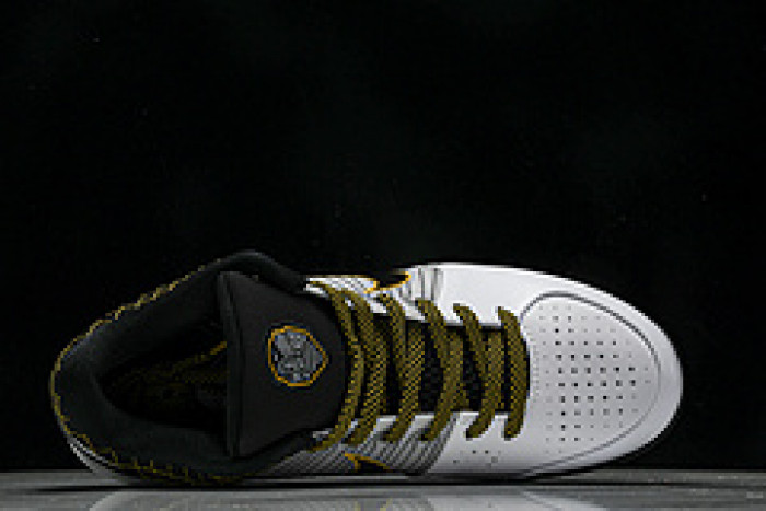 nike zoom kobe 4 protro“del sol” av6339-101