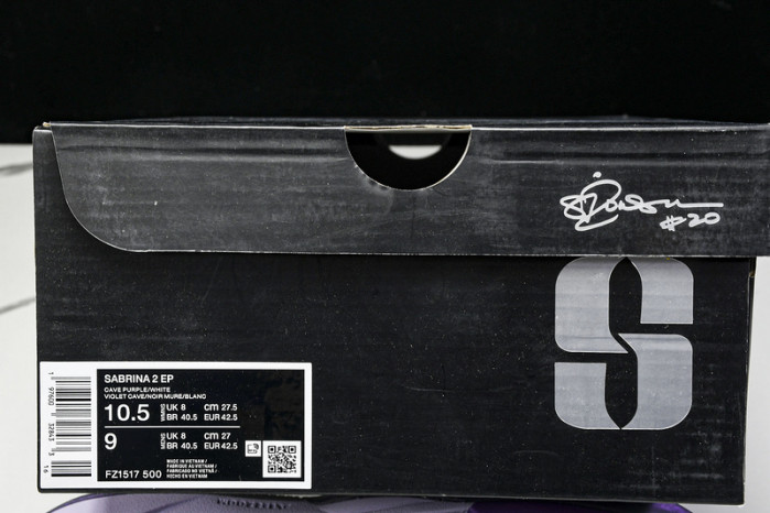 )Nk Sabrina 2 "Court Vision" FZ1517-500