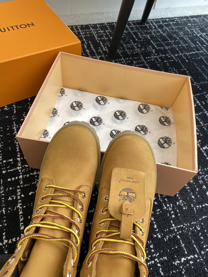 L**V**T* BOOTS LVTBS-015