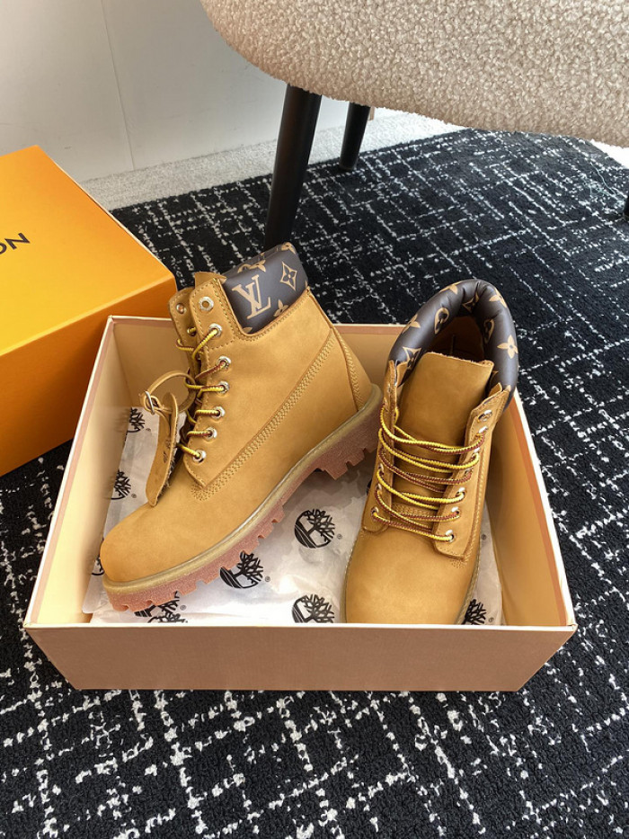 L**V**T* BOOTS LVTBS-015