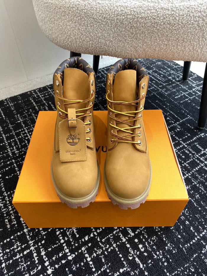 L**V**T* BOOTS LVTBS-015