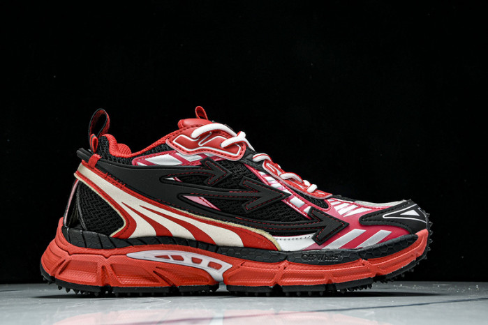 C/O​ SNEAKERS CO-030