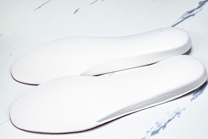 C/O​ SNEAKERS CO-030