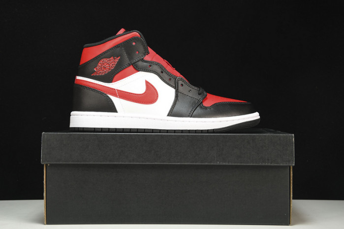 air jordan 1 mid  554724-079