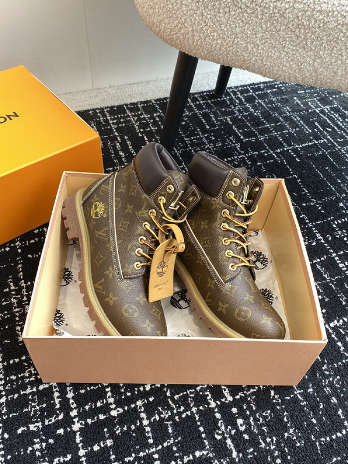L**V**T* BOOTS LVTBS-007
