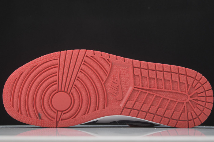 air jordan 1 mid   852542-104