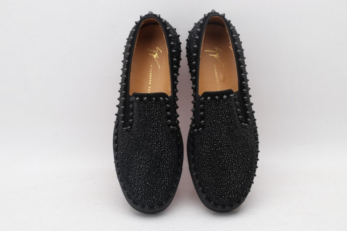 Ch**an louboutin sneakers  cl-007