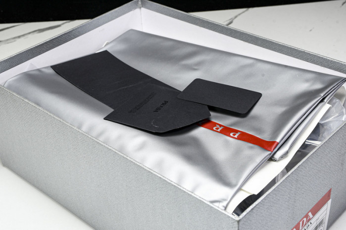 PRA SNEAKER OTHERS PROS-0002