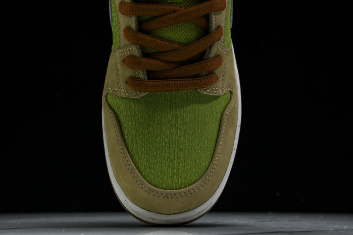 nike sb dunk low “escargot”  fq7585-200