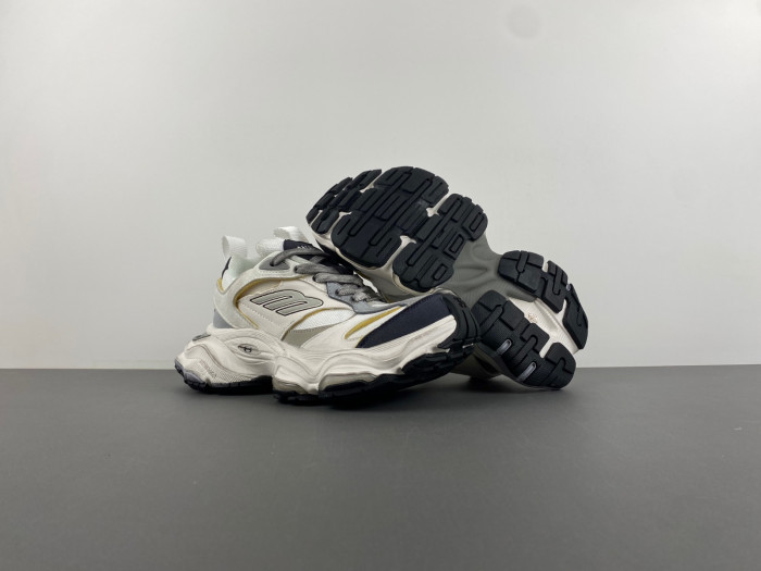 b*al*enciaga cargo  bco-006