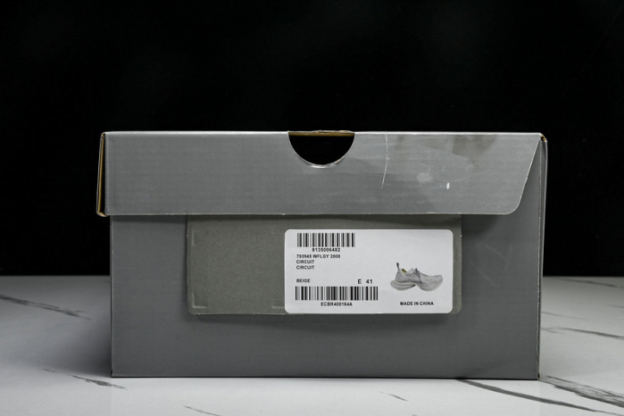 B*AL*ENCIAGA CIRCUIT BC-007