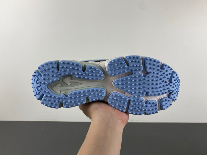 C/O SNEAKERS COS-012