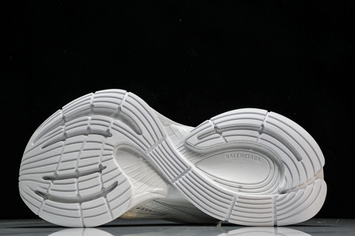 B*AL*ENCIAGA CIRCUIT BC-005