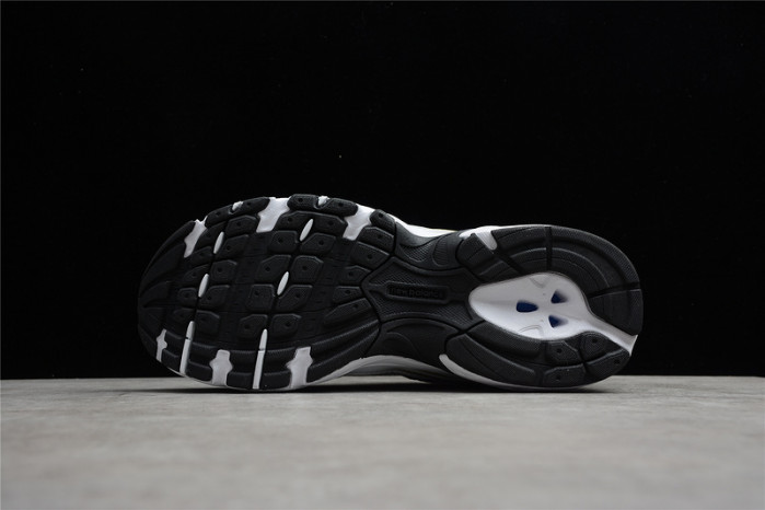 new balance mr530uni