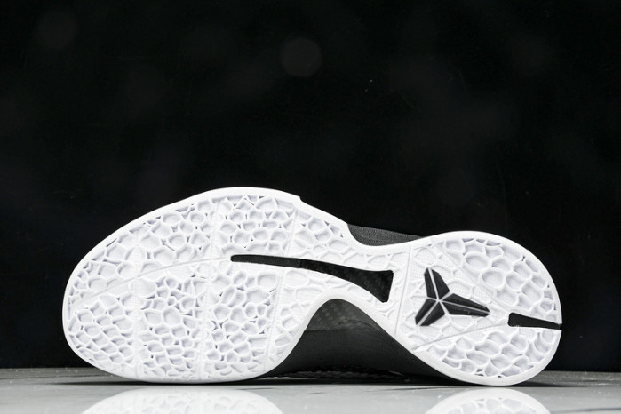 Nike Kobe 7 VI WHITE AND BLACK BLANC ET NOIR CW2190-002